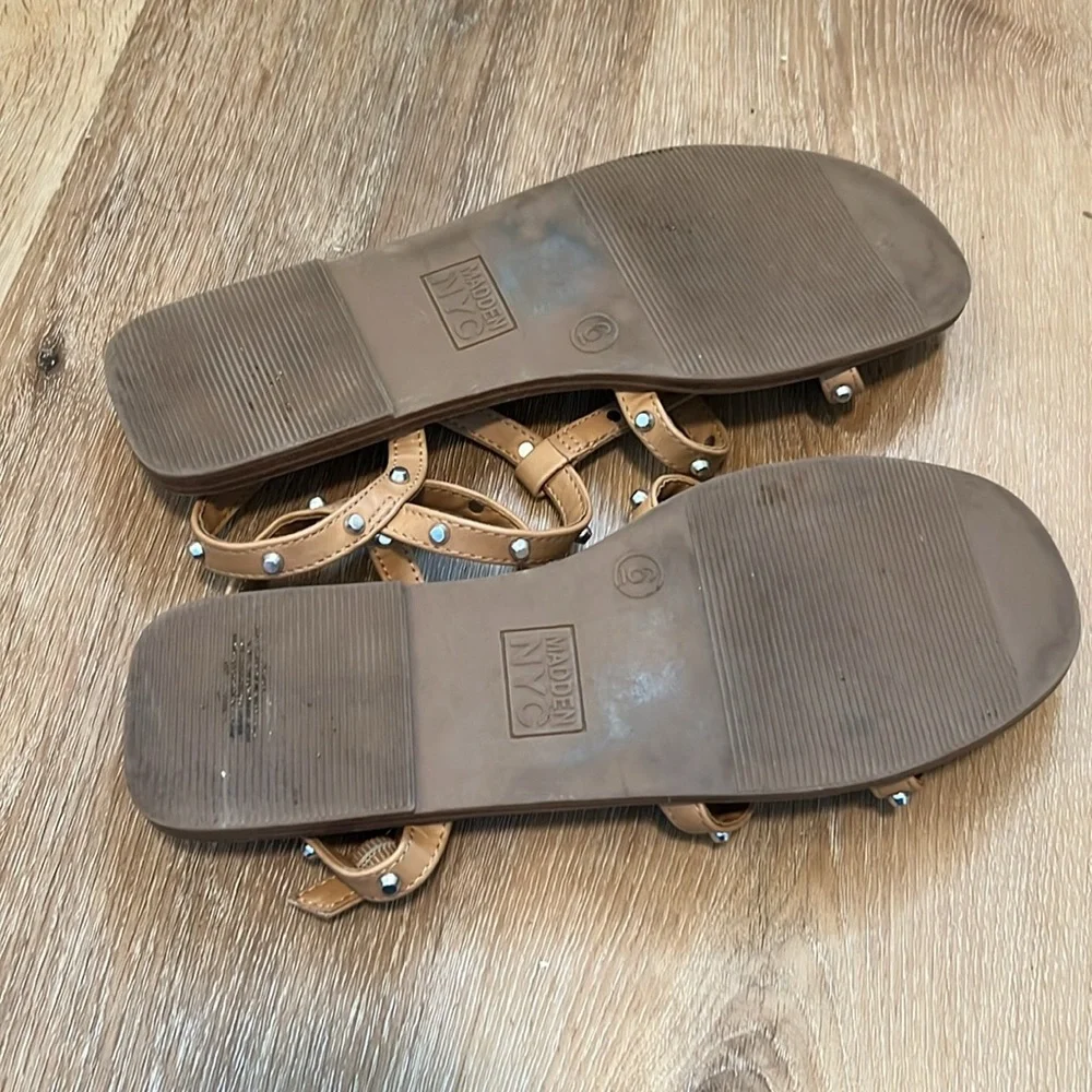 Steve Madden tan sandals Size 6 - Picture 5 of 9